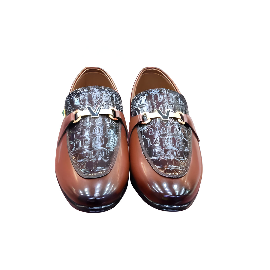 𝐀𝐔𝐑𝐀 𝐒𝐓𝐄𝐏𝐙: 𝐋𝐮𝐧𝐚 𝐒𝐥𝐢𝐩-𝐎𝐧.